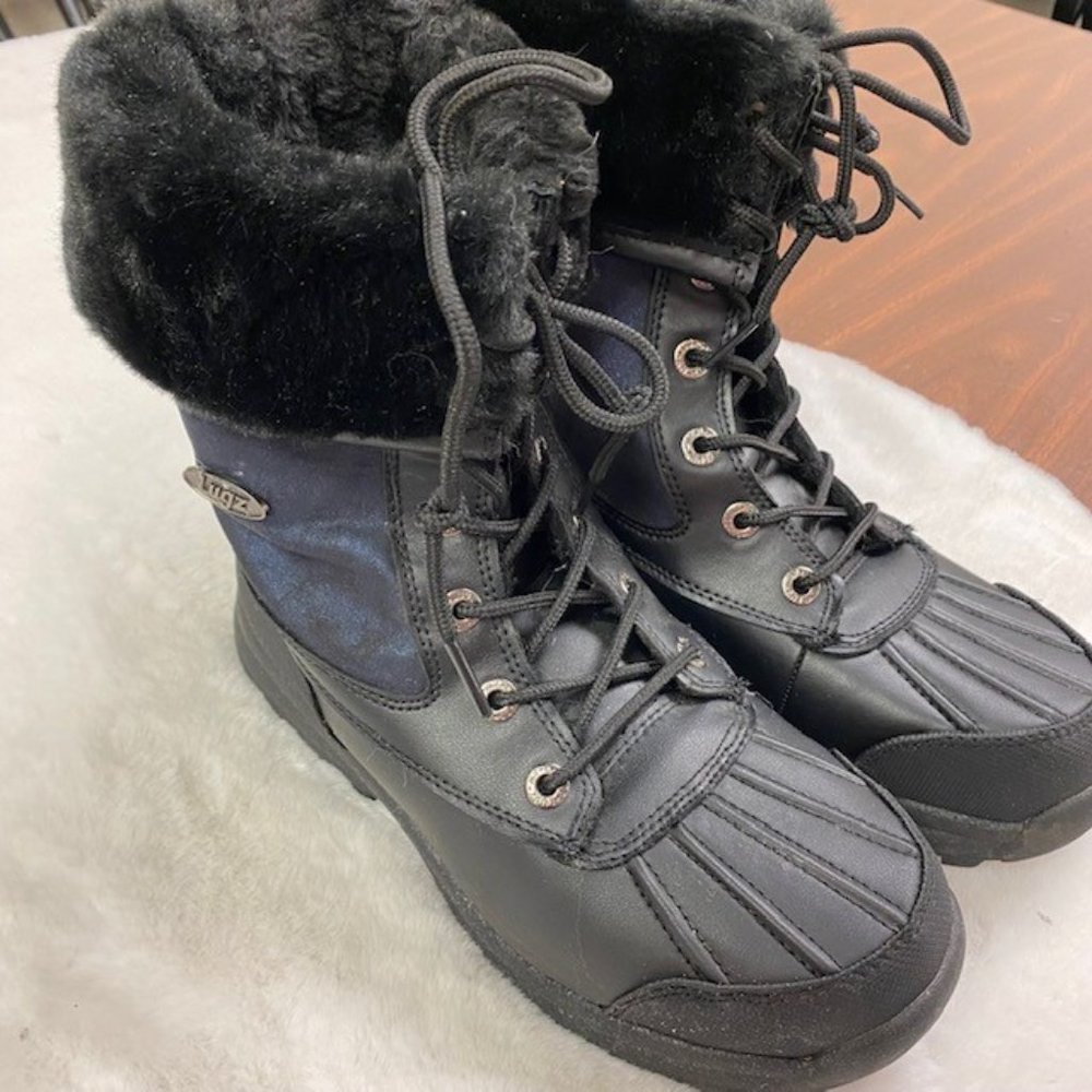 Lugz Womens Tambora‎ Water Resistant Flat Heel Winter Boots, size 8.5